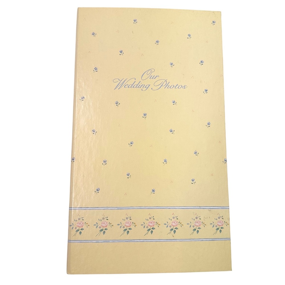 Vintage 1987 Hallmark Our Wedding Photos Album Floral Cream Blue ALB4265